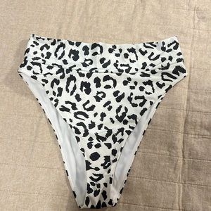 High waisted bikini bottom